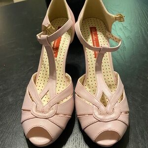 BAIT t-strap heels - 7.5